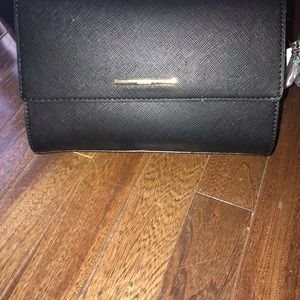New black Aldo crossbody